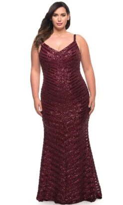 La Femme 29622 - V-Striped Evening Dress -Wedding Dress Shop la femme 29622 v striped evening dress special occasion dress 12w wine 30211144155219