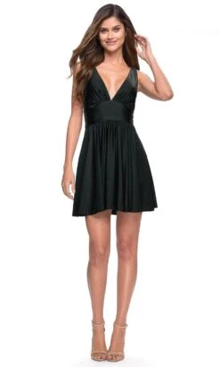 La Femme 30926 - Sleeveless Flare Homecoming Dress