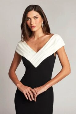 Tadashi Shoji BOS23011L - V-Neck Pleated Detail Evening Dress -Wedding Dress Shop tadashi shoji bos23011l v neck pleated detail evening dress special occasion dress 32166061015123